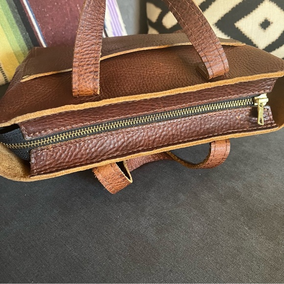 Portland Leather Mini Crossbody- Cinnamon Bear - Nutmeg - Picture 4 of 9